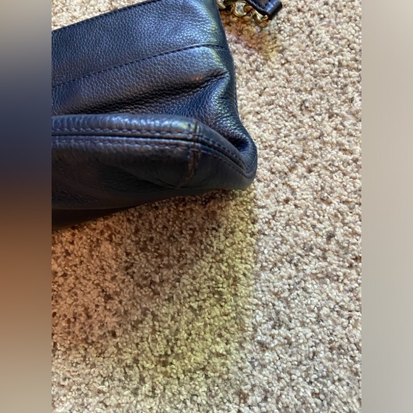 EUC Michael Kors Crossbody Bag - Picture 4 of 15